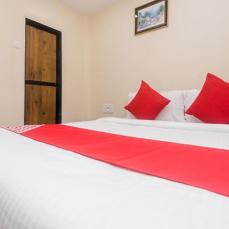 Oyo Shivar Guest House Near Carnival Cinemas Imax Bombaj Zewnętrze zdjęcie